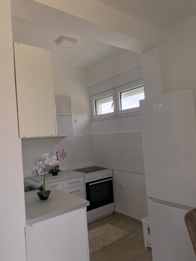 Rasi Luxury Apartments Улцин Екстериор снимка