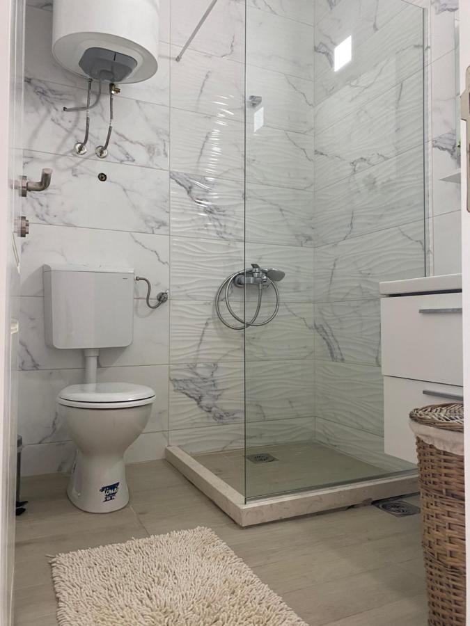 Rasi Luxury Apartments Улцин Екстериор снимка