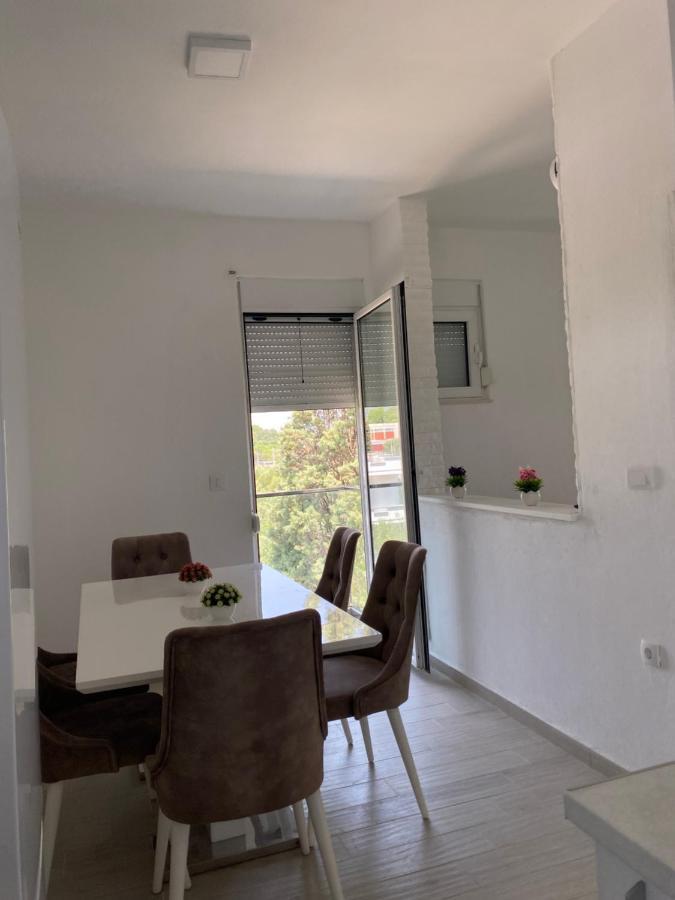 Rasi Luxury Apartments Улцин Екстериор снимка