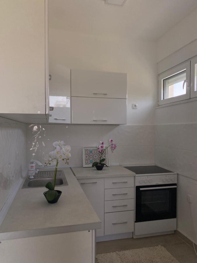 Rasi Luxury Apartments Улцин Екстериор снимка