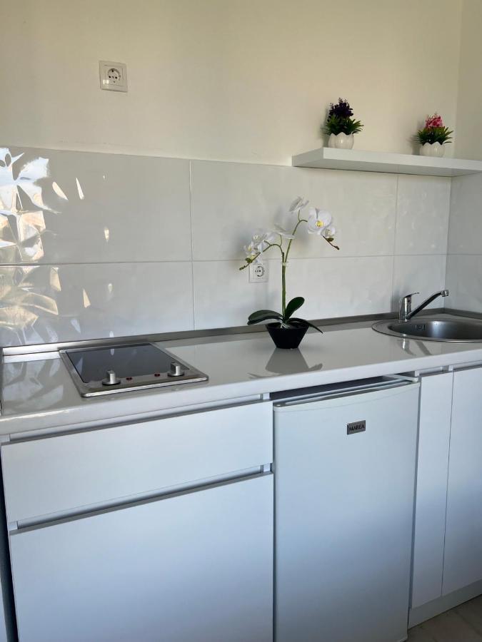 Rasi Luxury Apartments Улцин Екстериор снимка