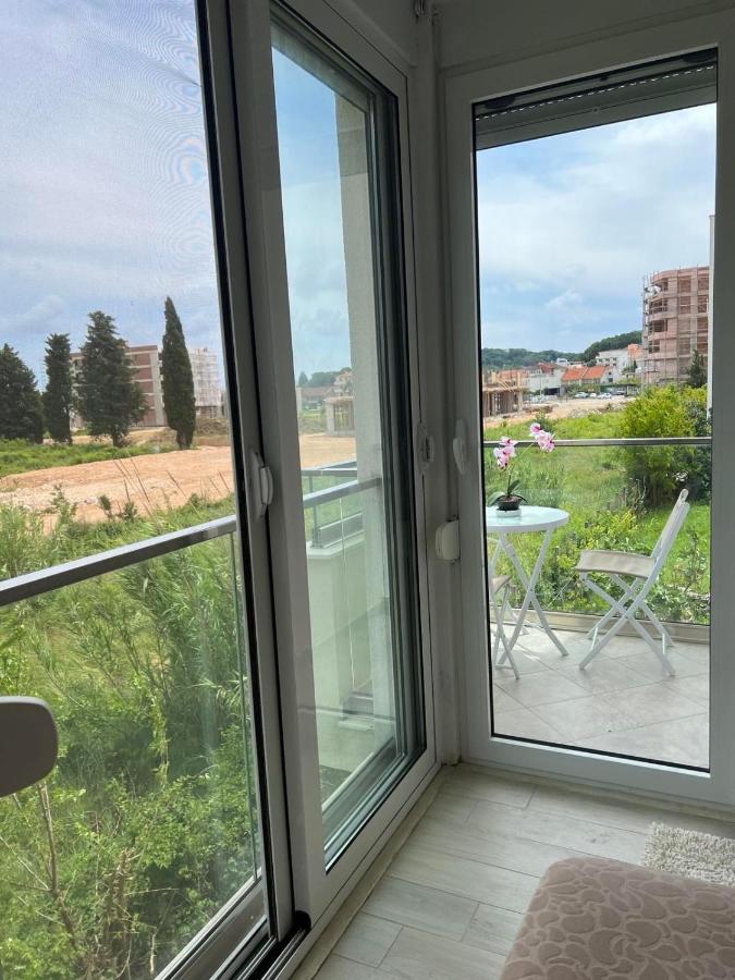Rasi Luxury Apartments Улцин Екстериор снимка